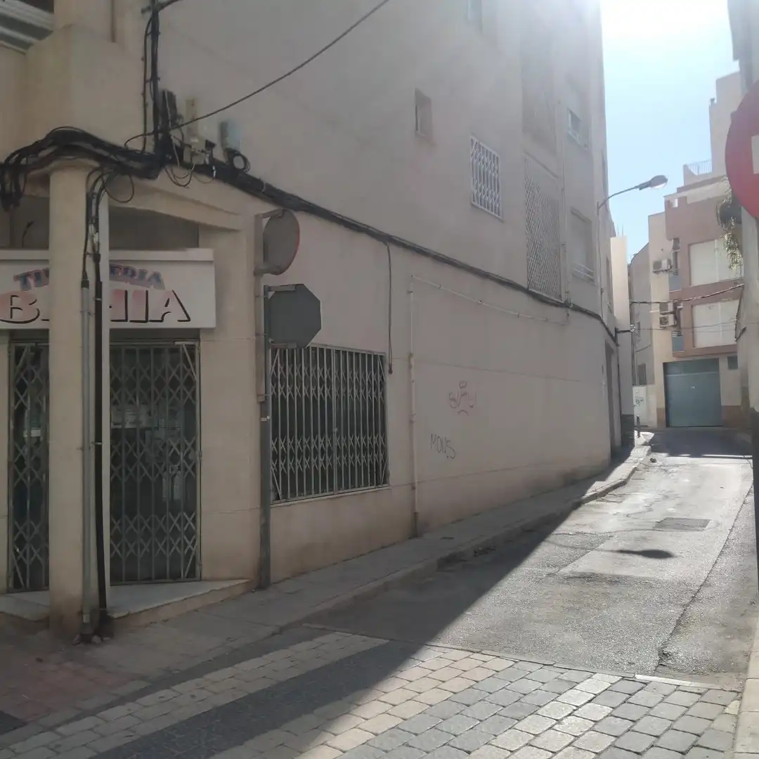 Business premises for sale in Valle de Yerri / Deierri, imagen 3