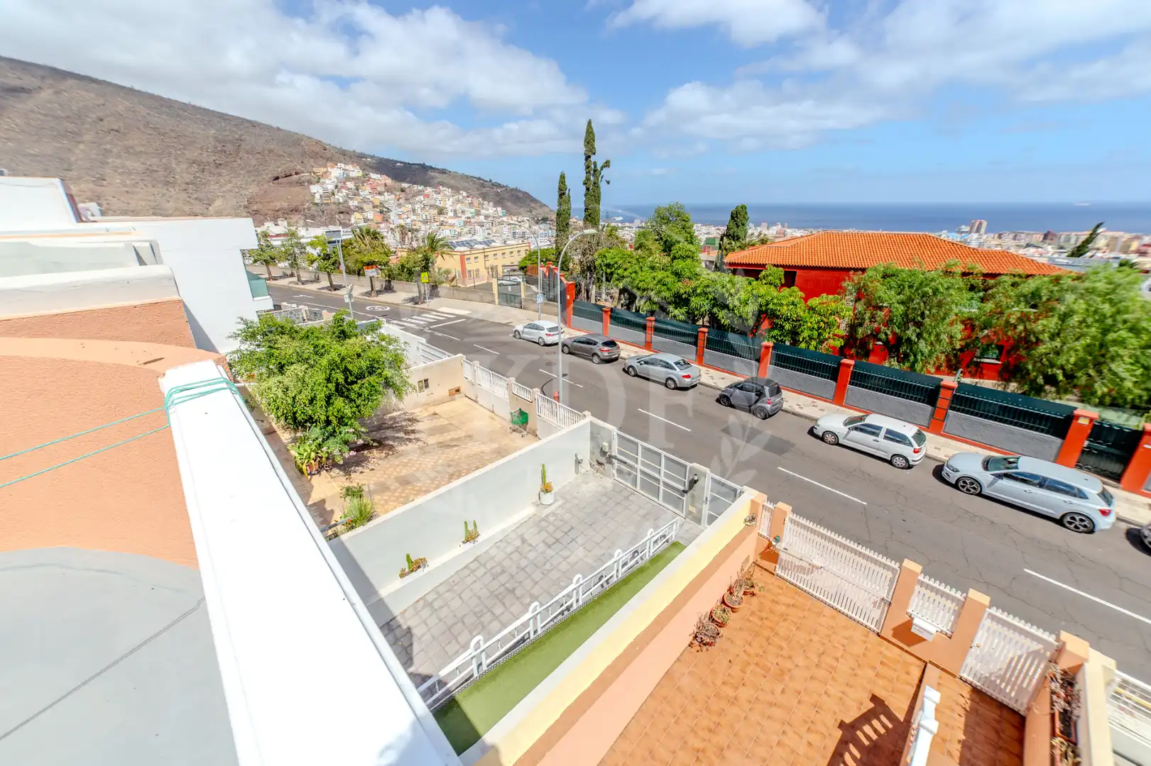 Vista exterior de Casa o xalet en venda en Santa Cruz de Tenerife amb Terrassa, Traster i Moblat