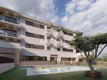 Exterior view of Flat for sale in Santa Coloma de Farners  with Air Conditioner, Heating and Terrace