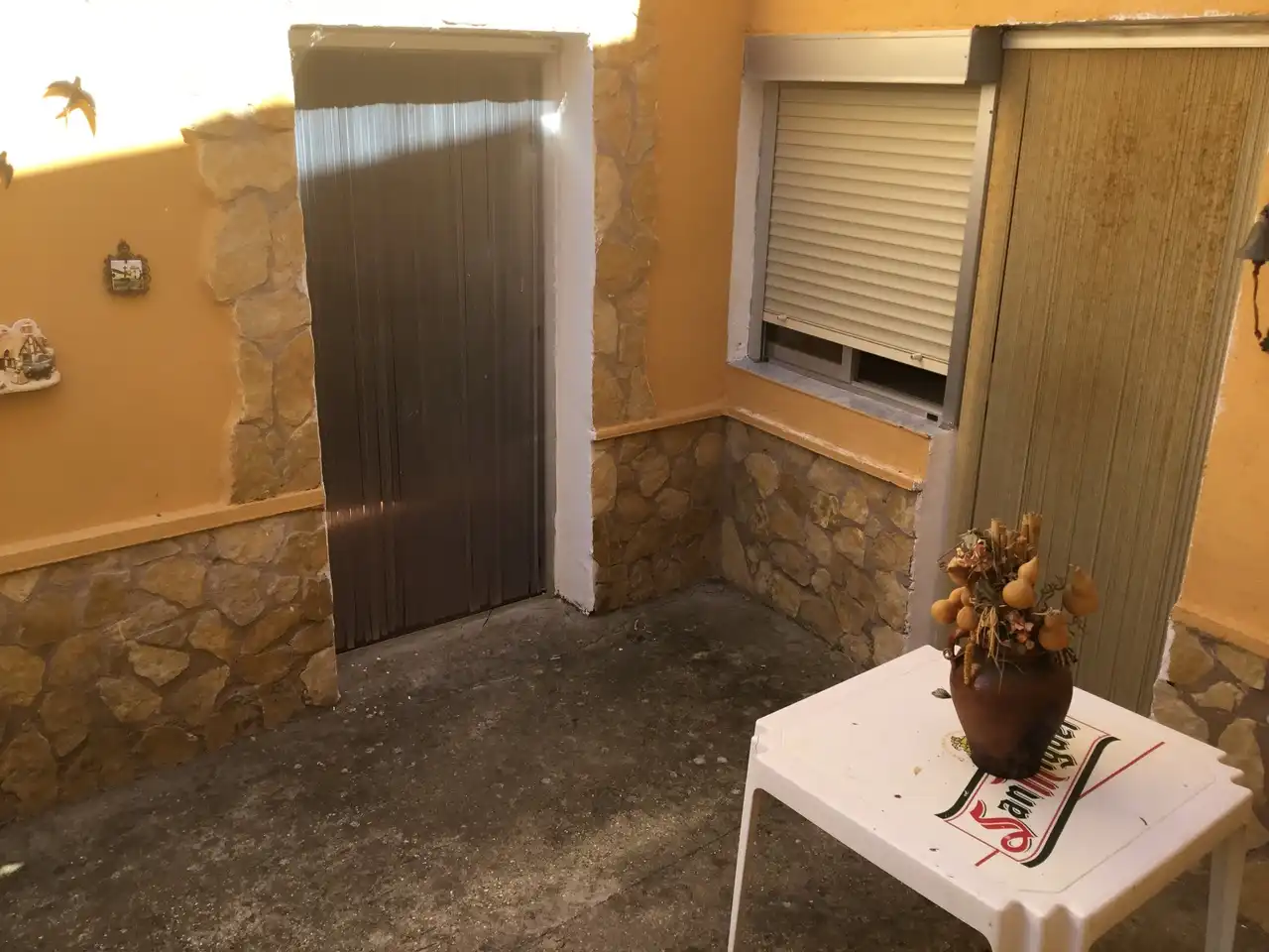 Casa adosada en venda en Villamayor de los Montes amb Calefacció, Parquet i Moblat