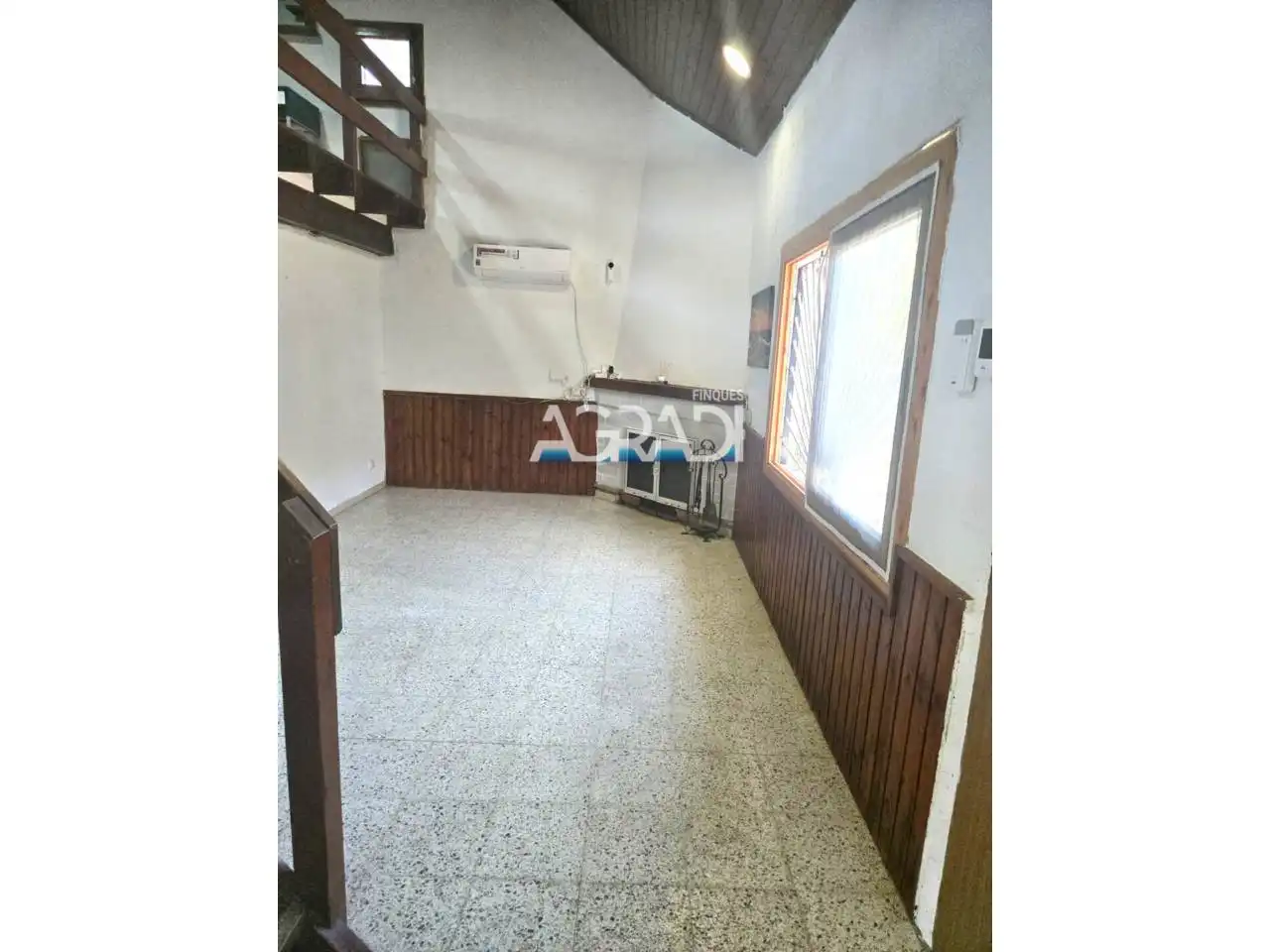 Houses for sale in Vallgorguina  with Air Conditioner, Heating and Private garden