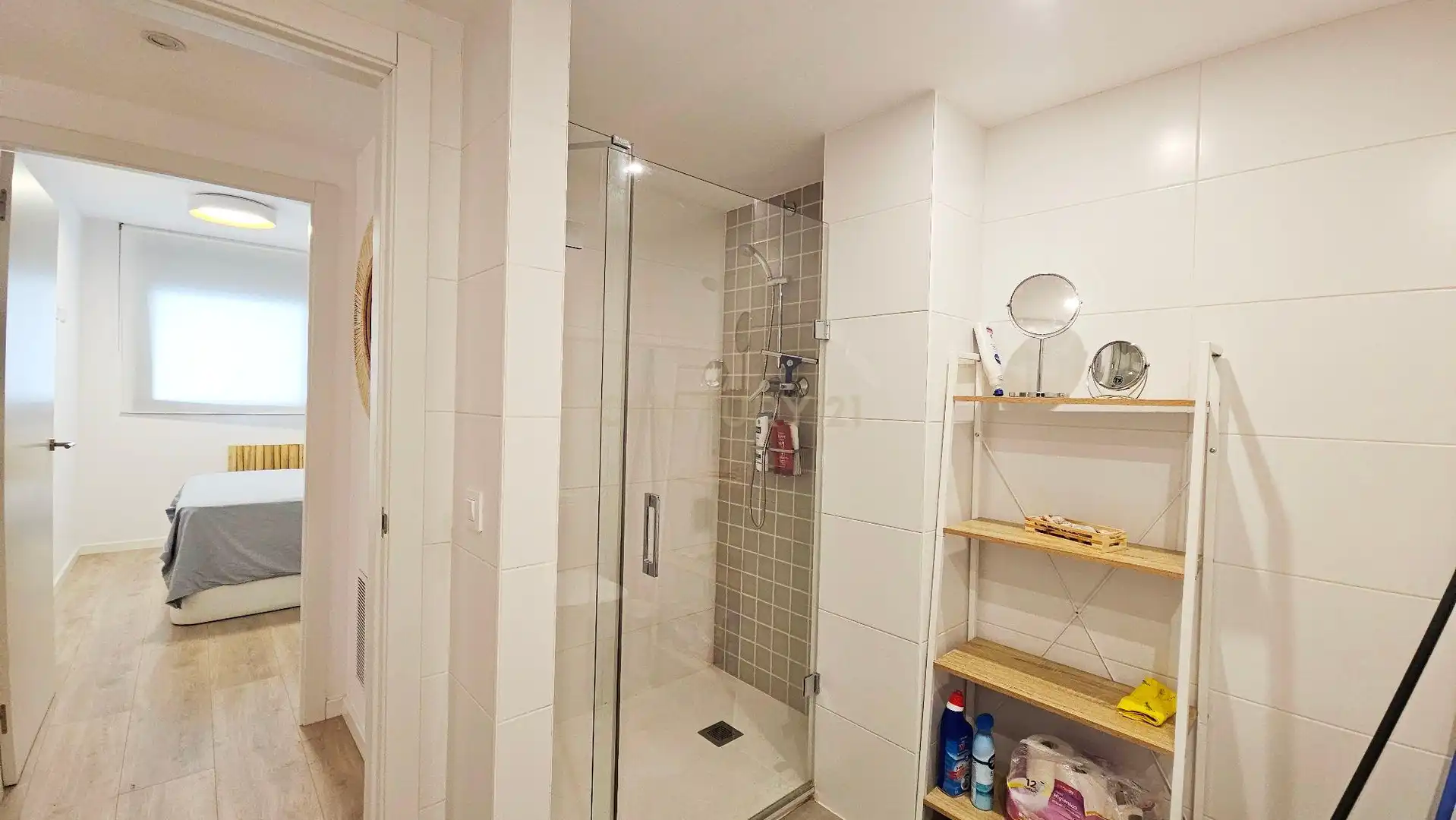 Bany de Apartament en venda en Llançà amb Aire condicionat, Piscina i Forn