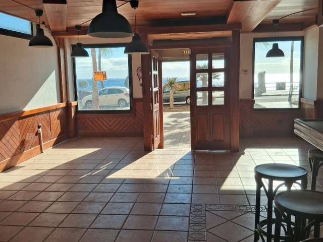 Local comercial en Alquiler en Avenida Maritima, 43 en Las Caletillas - Punta Larga