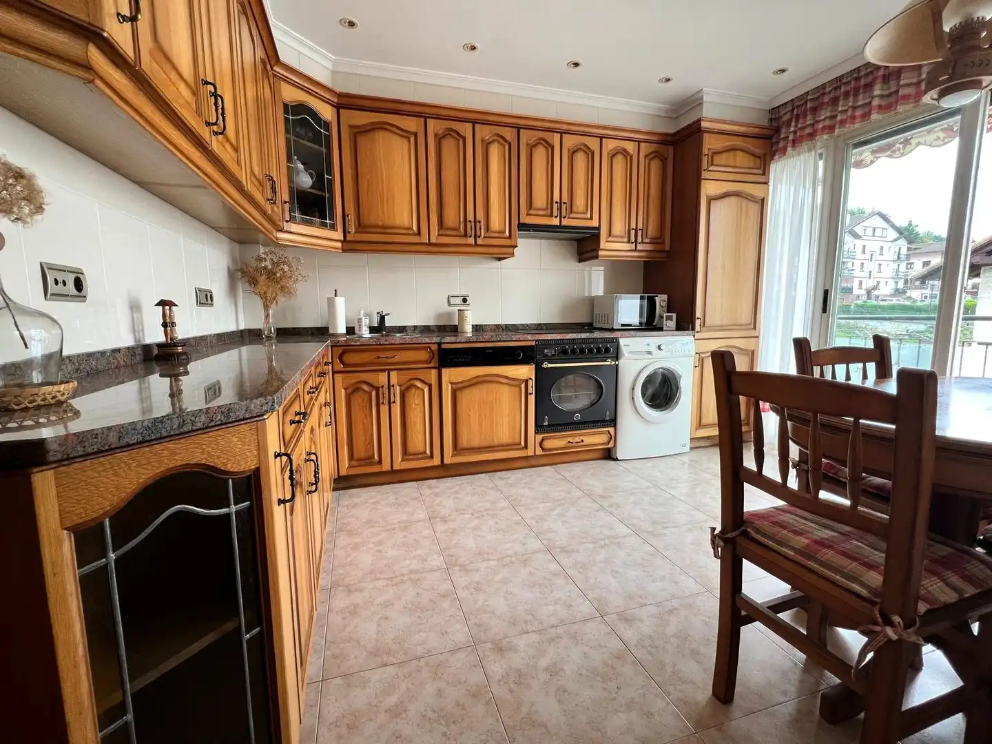 Kitchen of Flat for sale in Andoain  with Air Conditioner, Heating and Parquet flooring