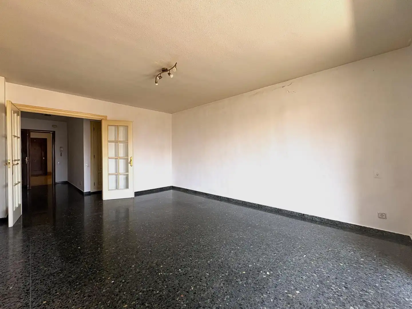 Wohnzimmer von Wohnung zum Verkauf in Godella mit Klimaanlage und Balkon