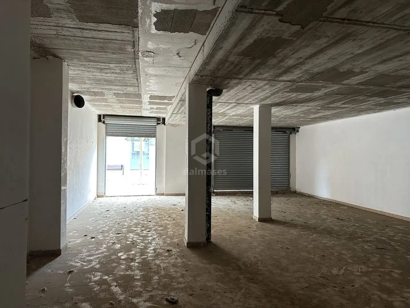 Local en venta en Abrera