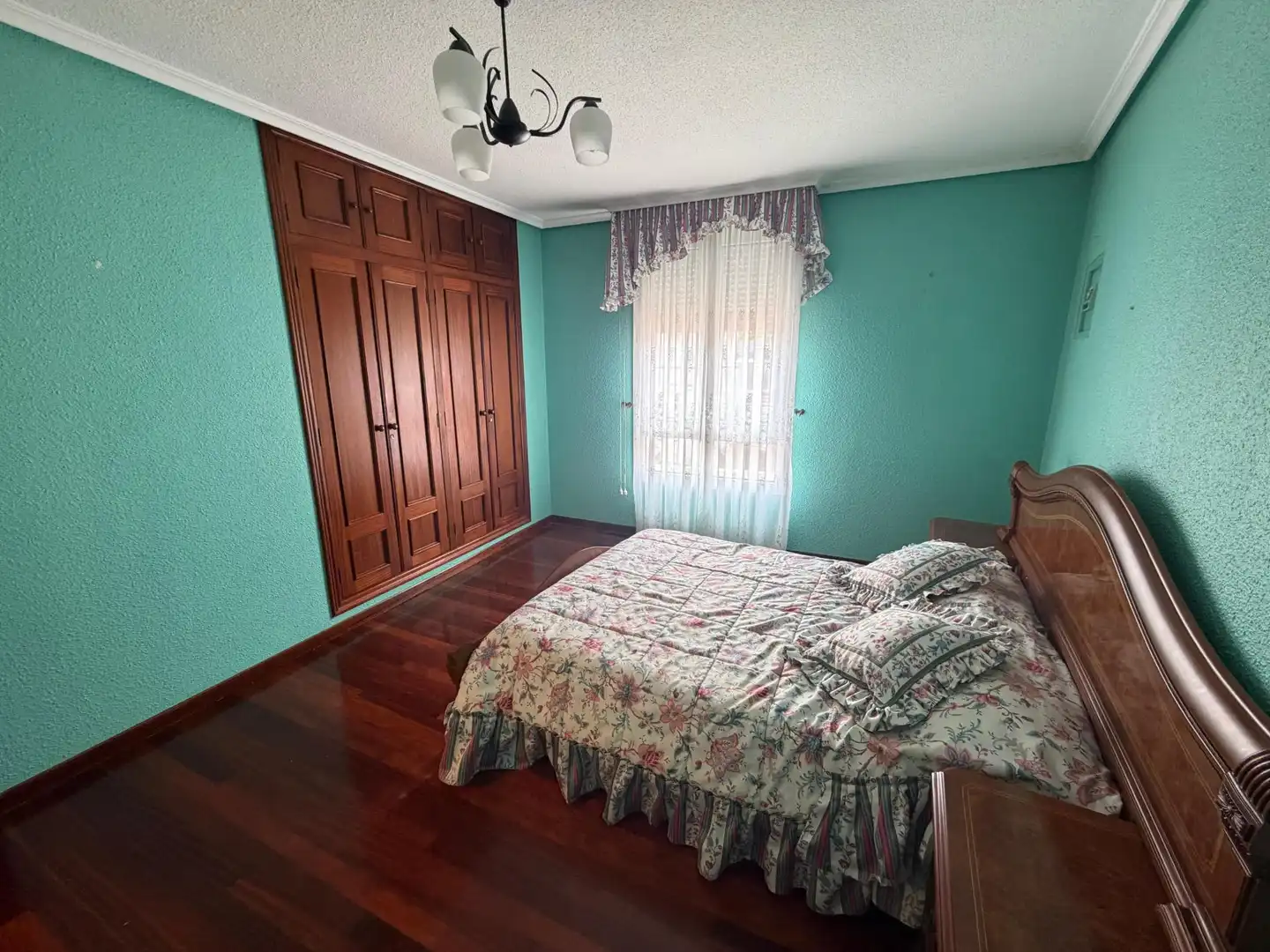Bedroom of Flat for sale in Santoña  with Furnished