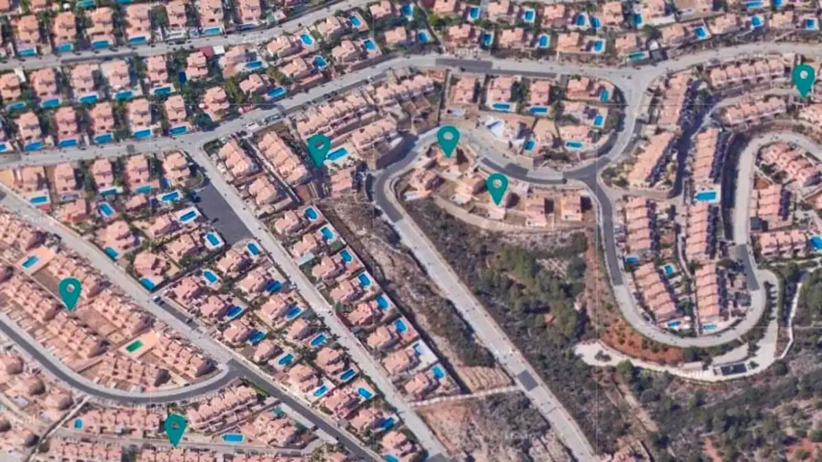Terreno residencial en venta en Carrer dels Ametlers, imagen 2