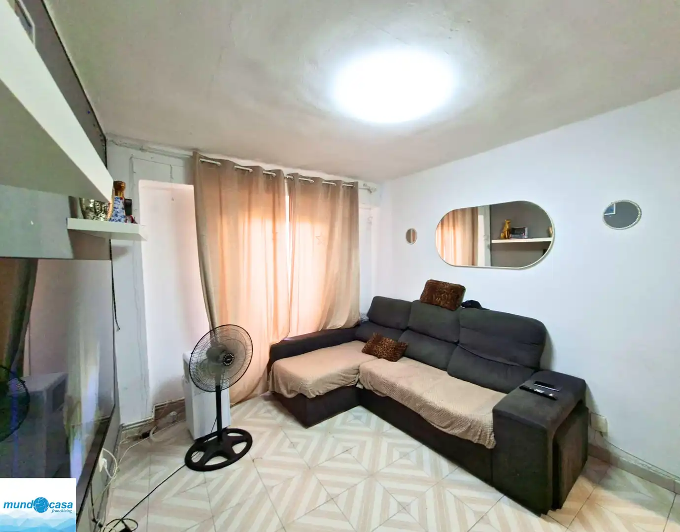 Sala de estar de Piso en venta en Zaragoza con Balcón