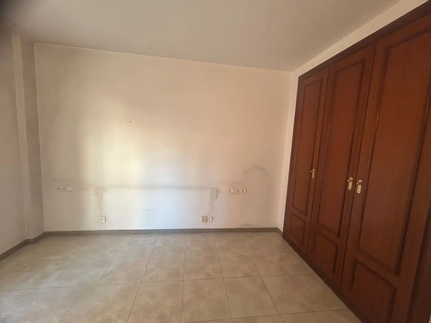 Schlafzimmer von Wohnung zum Verkauf in Manresa mit Klimaanlage, Heizung und Abstellraum