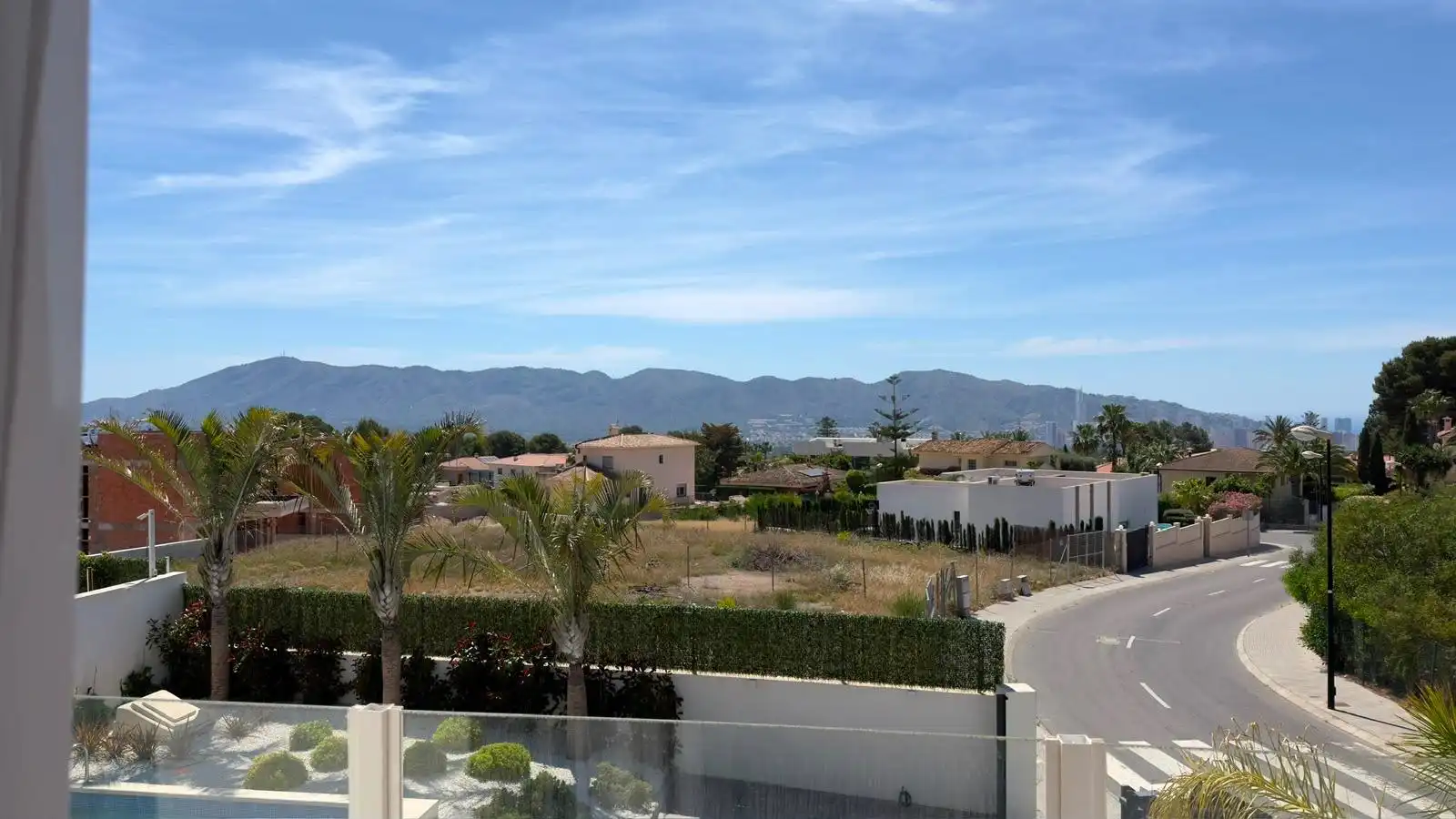 Vista exterior de Casa o chalet en venta en La Nucia con Terraza