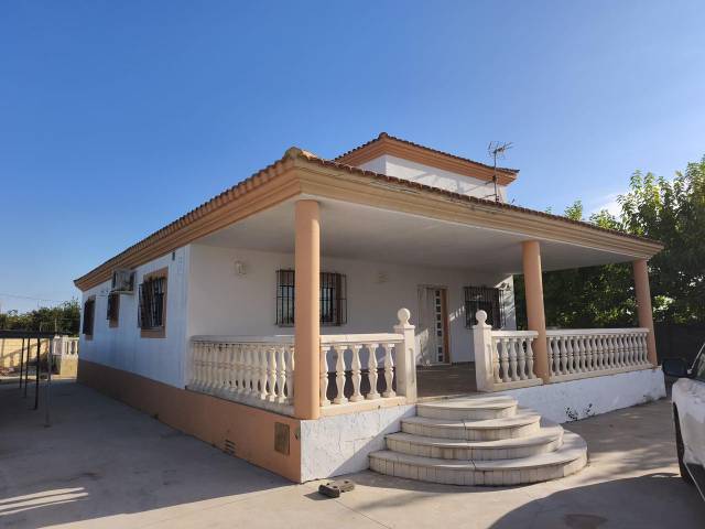 Finca rústica en Alquiler en Entrada del Lel en El Marenyet