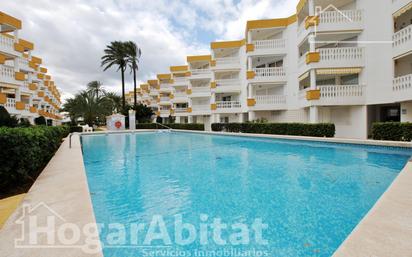 Vista exterior de Pis en venda en Dénia amb Aire condicionat, Calefacció i Piscina comunitària