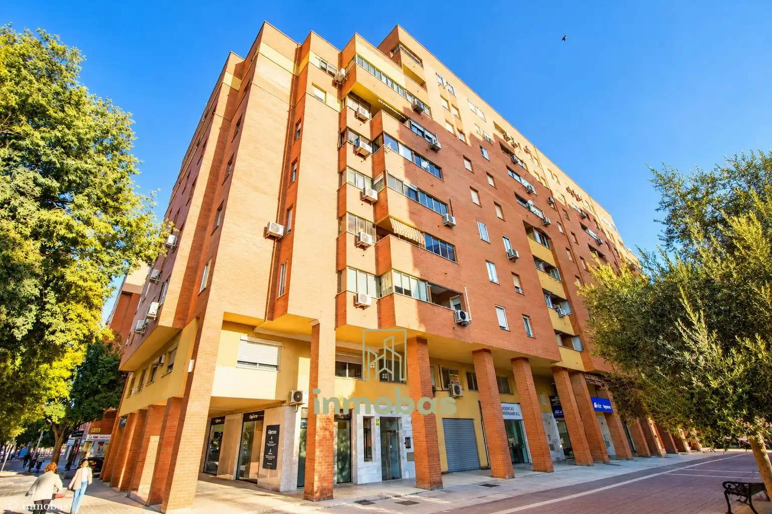 Vista exterior de Pis en venda en Badajoz amb Aire condicionat i Terrassa