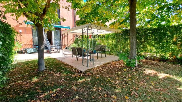 Casa adosada en Venta en Avenida de Europa en Sector 3