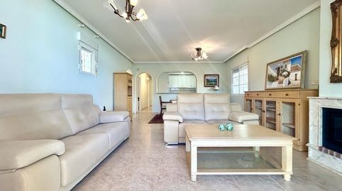 CHALET DE 4 DORMITORIOS 2 BAÑOS EN  ORIHUELA COSTA  LA ZENIA, imatge 5