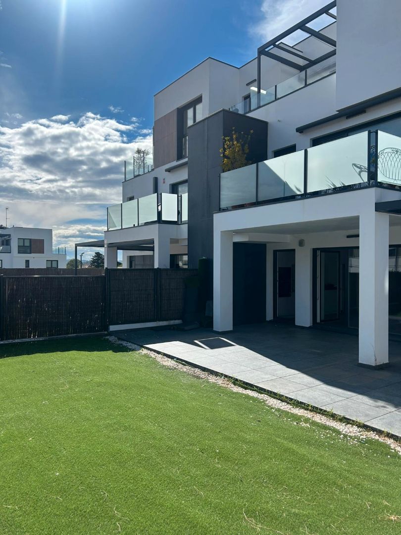 Exterior view of House or chalet for sale in Oleiros  with Heating, Private garden and Parquet flooring