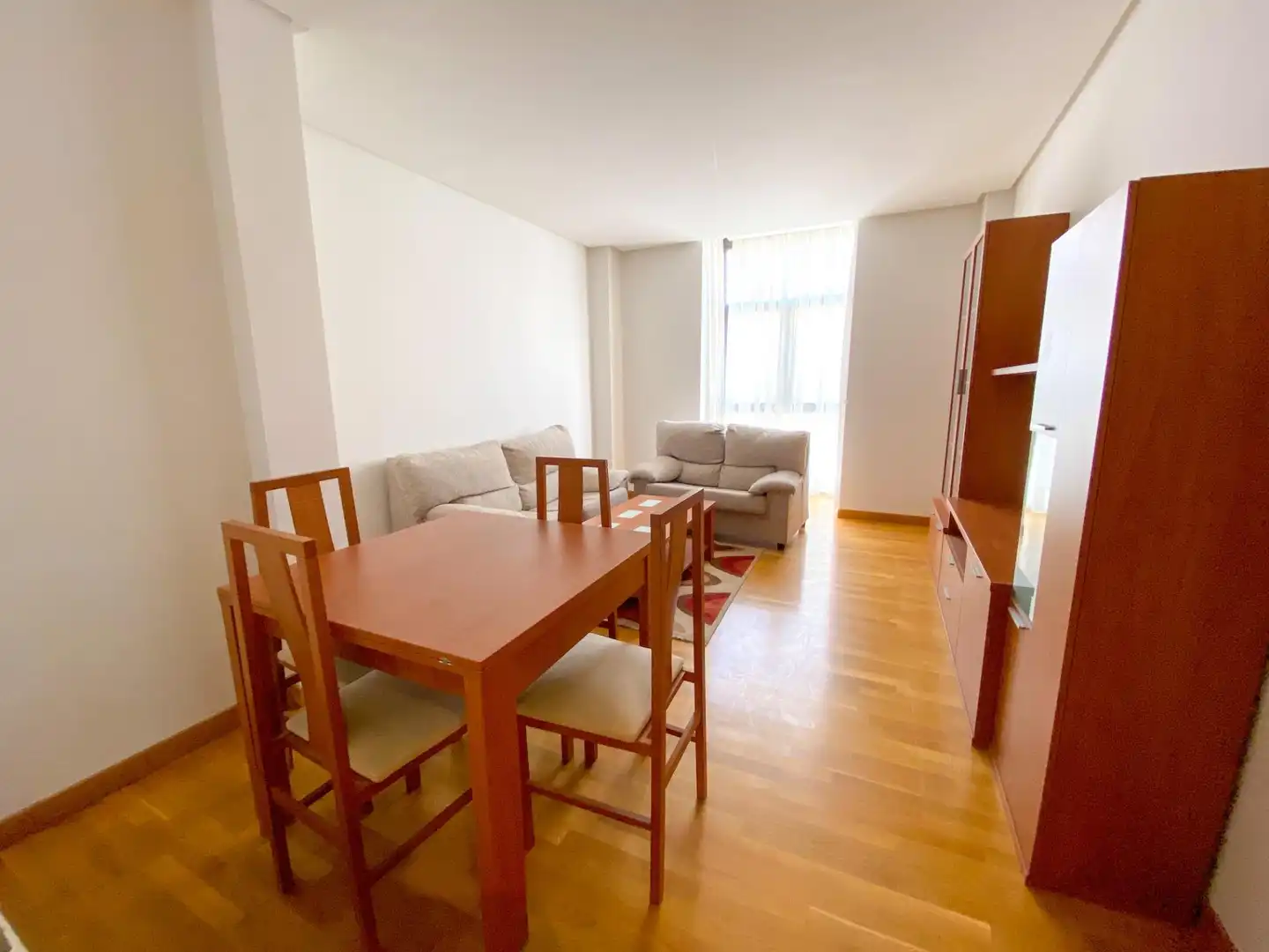 Wohnzimmer von Wohnung zur Miete in Madrid mit Klimaanlage, Heizung und Parkett