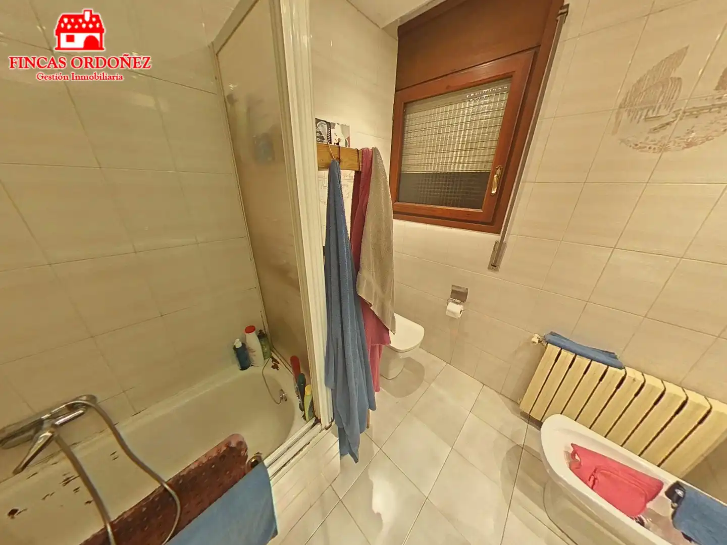 Baño de Piso en venta en Martorell con Calefacción y Balcón