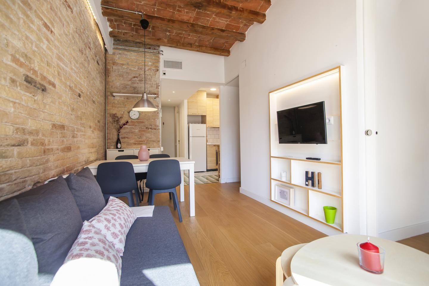 Sala d'estar de Apartament de lloguer en  Barcelona Capital amb Aire condicionat, Calefacció i Moblat