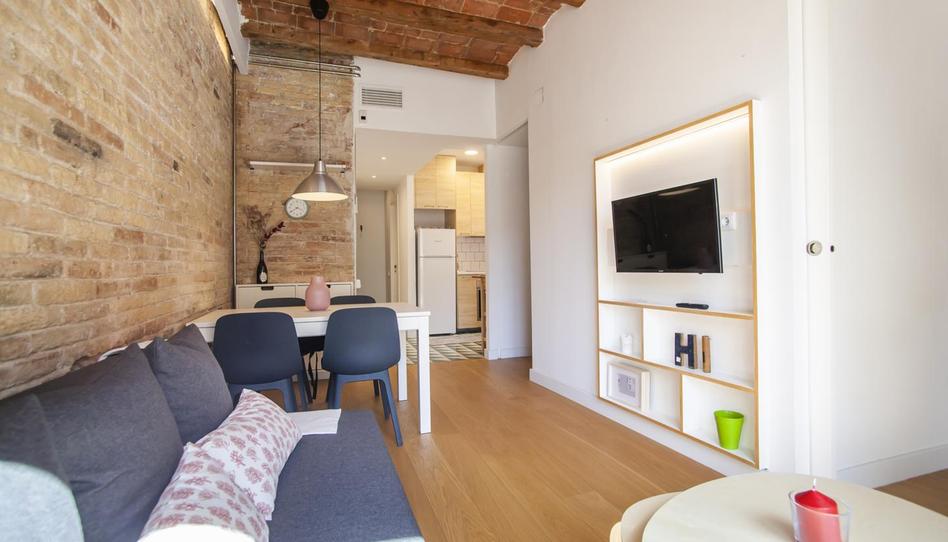 Foto 1 de Apartament de lloguer a Carrer D'almeria, Sants, Barcelona