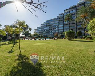 Vista exterior de Planta baixa en venda en Calvià amb Aire condicionat, Jardí privat i Terrassa