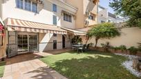 Jardí de Casa o xalet en venda en  Granada Capital amb Calefacció, Jardí privat i Terrassa