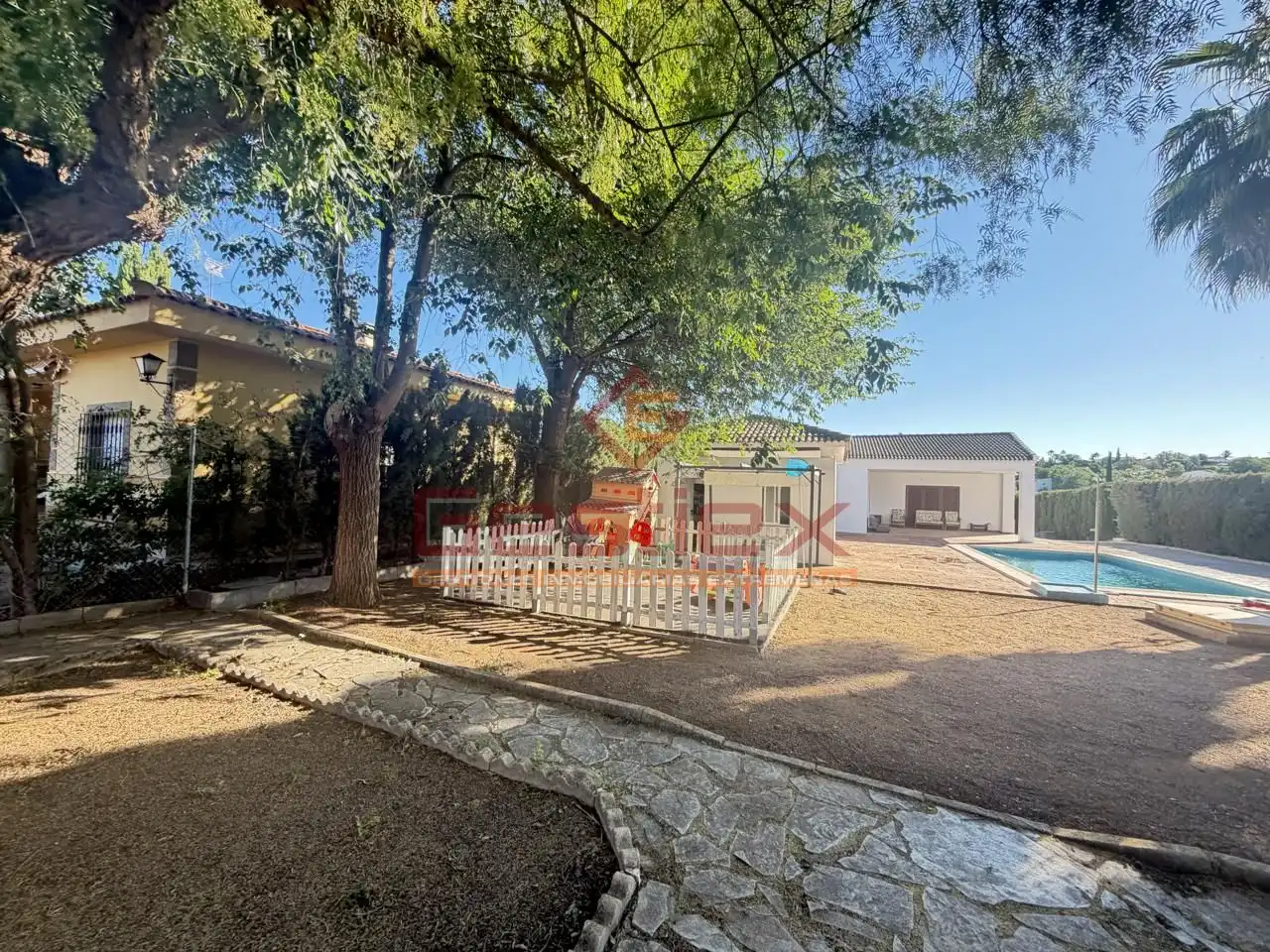 Vista exterior de Casa o chalet en venta en Almendralejo