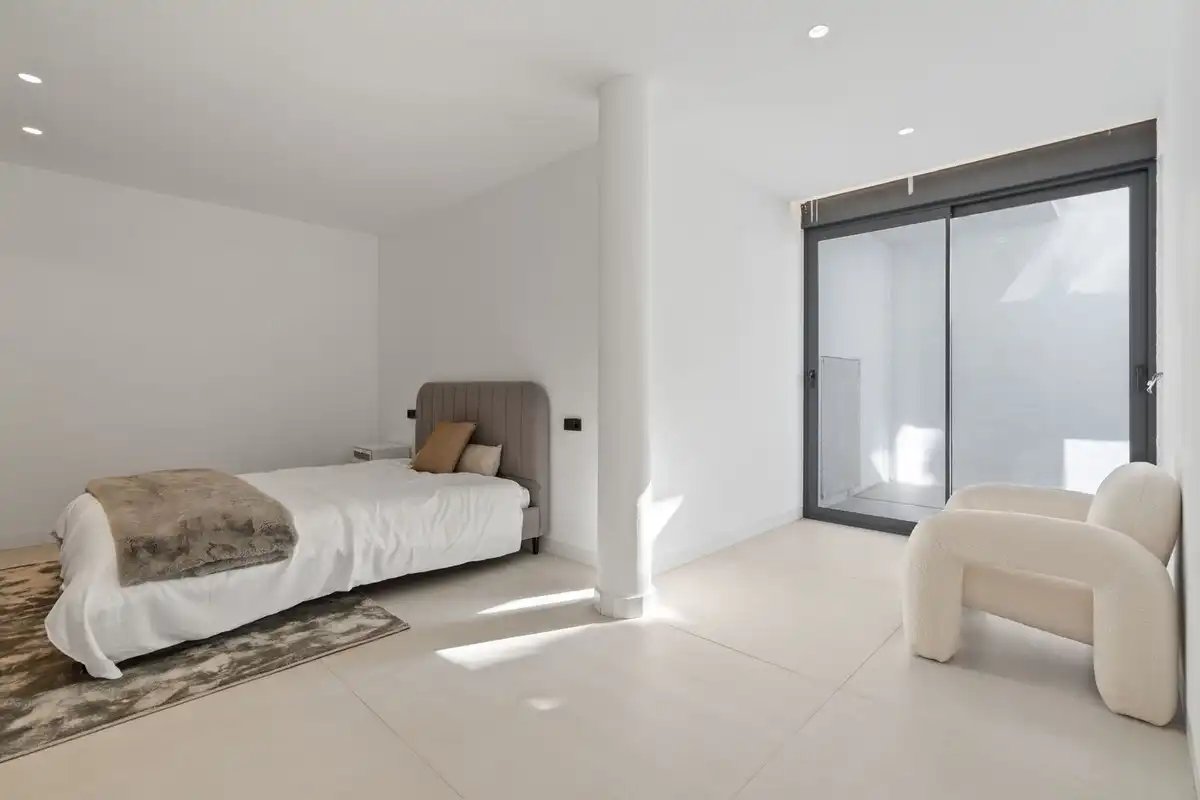Bedroom of Attic for sale in Estepona  with Private garden, Terrace and Swimming Pool