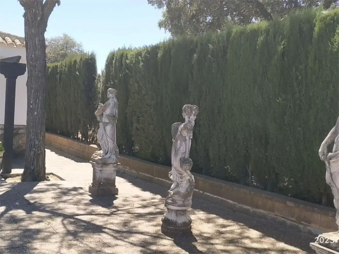 Jardí de Pis en venda en Castilblanco de los Arroyos amb Aire condicionat, Jardí privat i Piscina