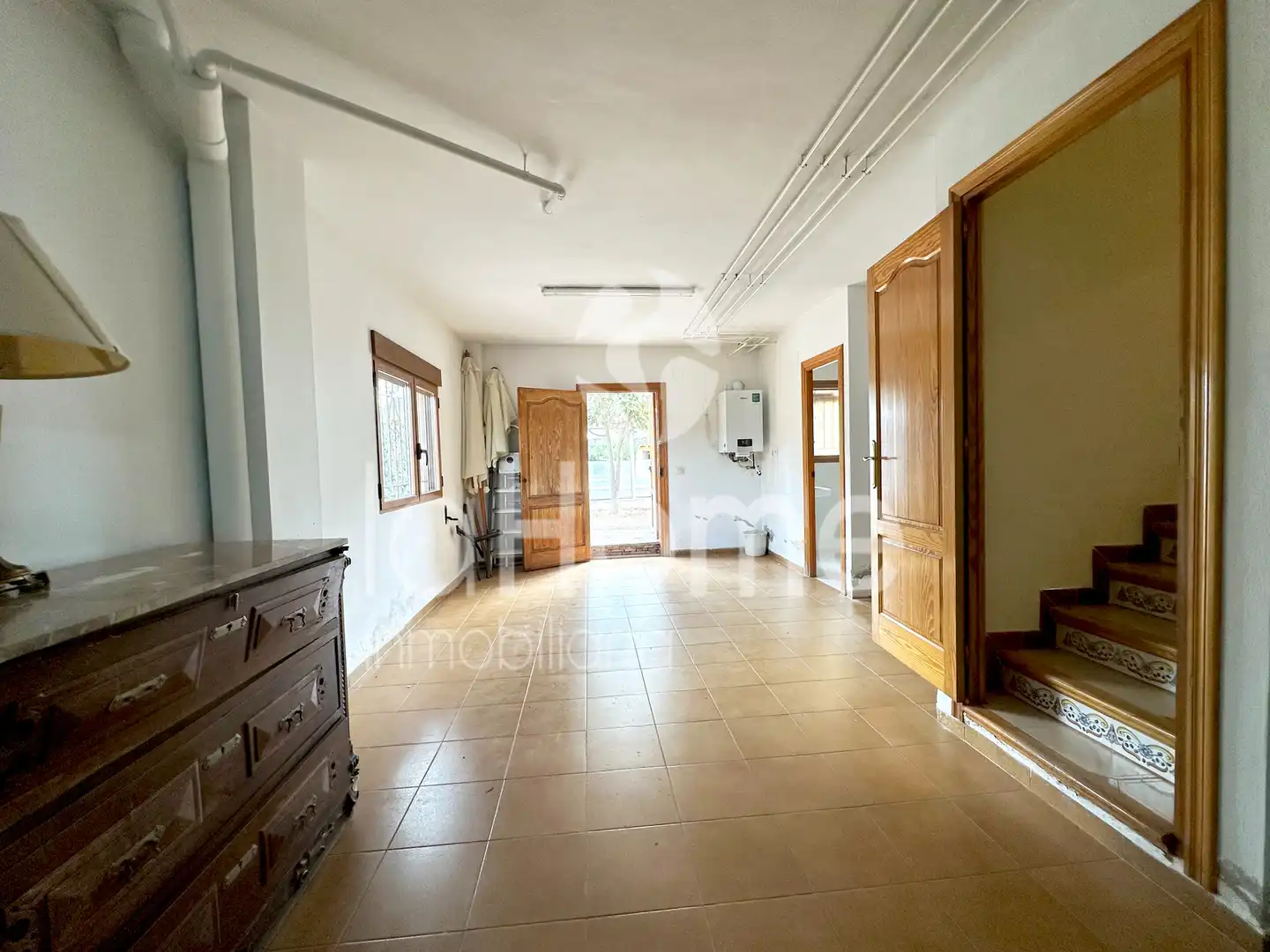 Haus oder Chalet zum Verkauf in Paterna mit Klimaanlage, Heizung und Privatgarten