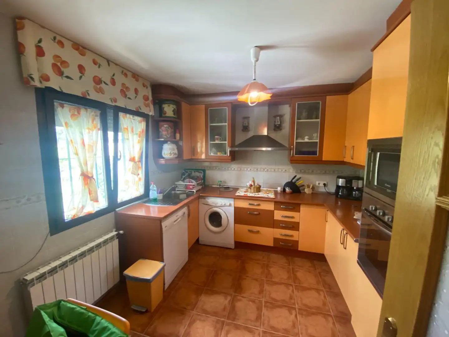 Cocina de Casa o chalet en venta en Auñón con Jardín privado, Terraza y Piscina
