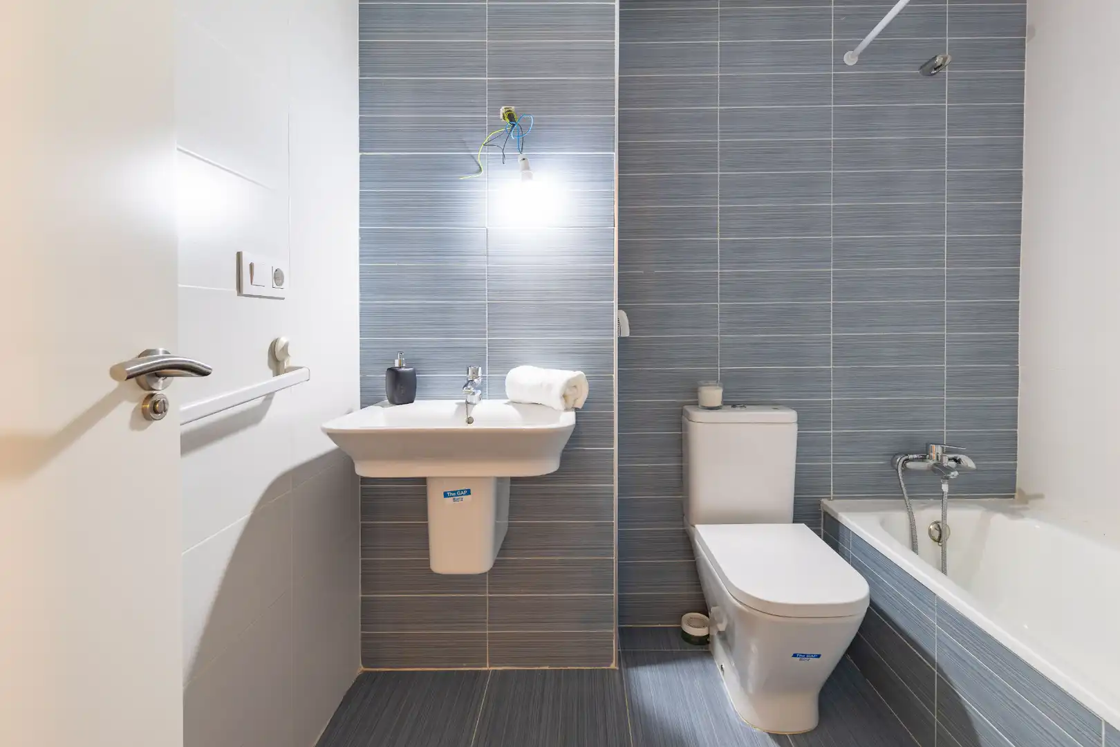Baño de Piso en venta en Mislata con Aire acondicionado, Terraza y Trastero
