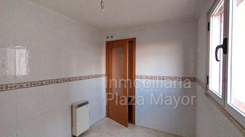Foto 3 de Piso en venta en Calle las Begonias, Arapiles, Salamanca