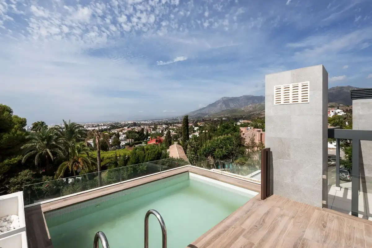 Adossat amb piscina en venda a Río Real - Los Monteros, imagen 23