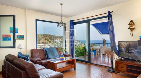 Vive frente al Mediterráneo villa con piscina y vistas al mar en Canyelles, imatge 5