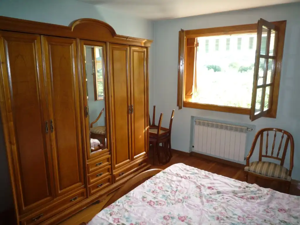 Dormitori de Casa o xalet en venda en Toral de los Vados