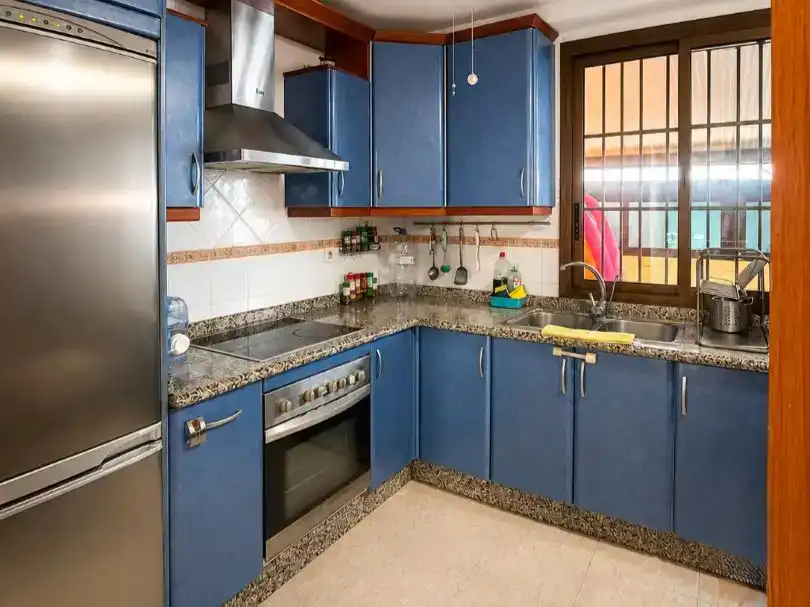 Cuina de Dúplex en venda en San Miguel de Abona amb Aire condicionat, Jardí privat i Traster