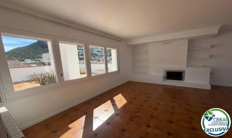 Living room of Attic for sale in Roses  with Terrace