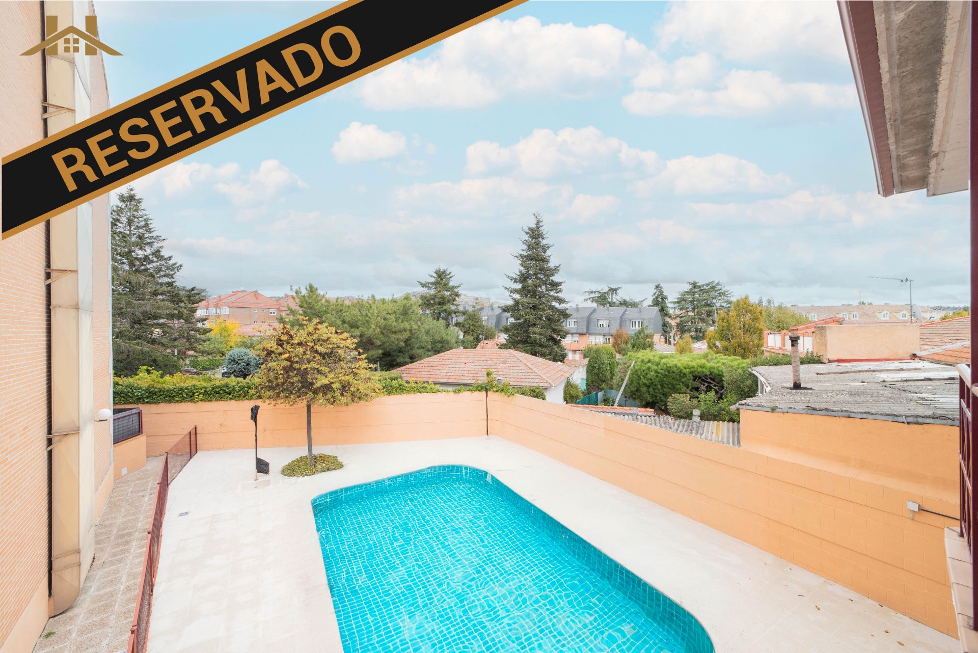 Piscina de Pis en venda en Torrelodones amb Traster, Forn i Internet