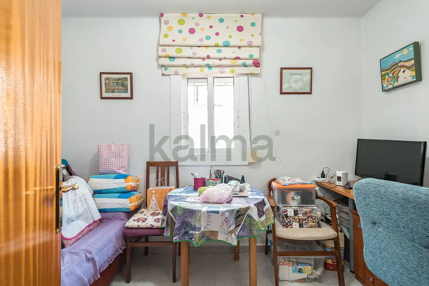 Cuina de Pis en venda en Santa Coloma de Gramenet amb Aire condicionat, Calefacció i Balcó