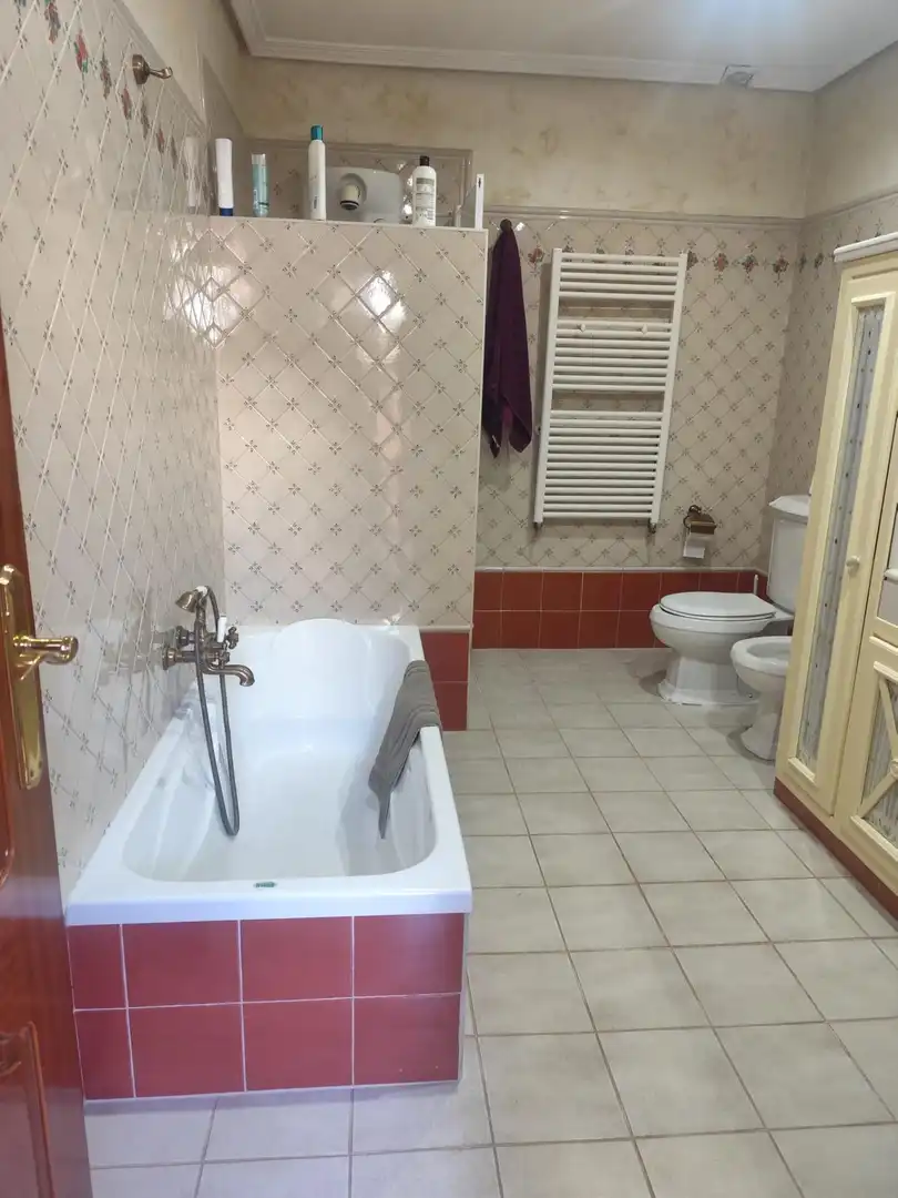 Bathroom of Houses for sale in Córdoba  with Air Conditioner, Terrace and Storage room
