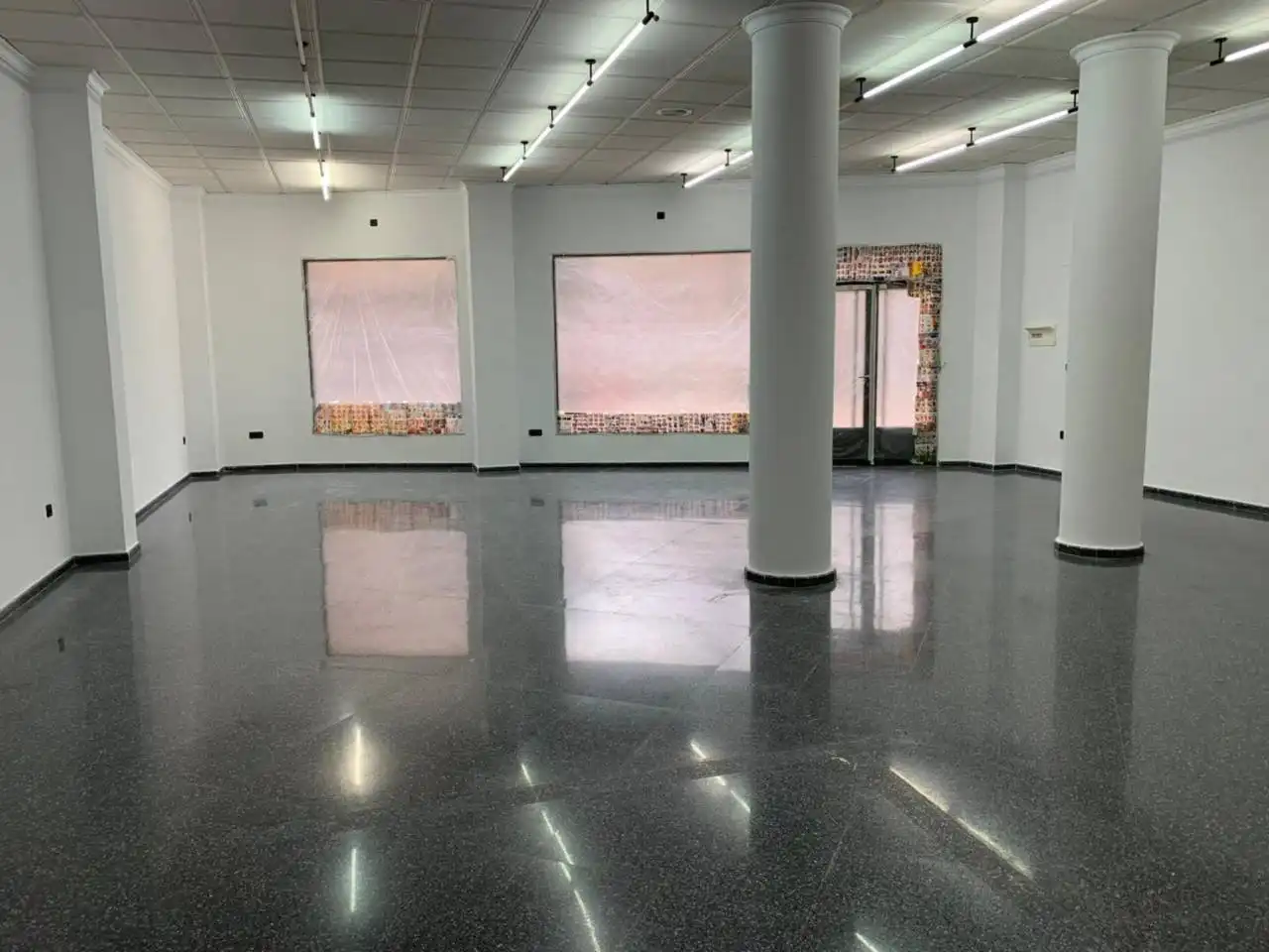 Commercial properties for sale in Calle HERMANOS PINZON, 13, Plaza de Toros - Avenida Chapí - Trinquete