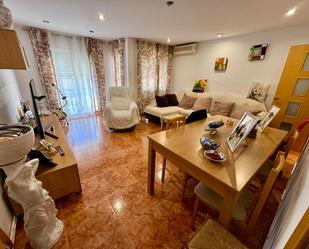 Living room of Flat for sale in Montcada i Reixac  with Air Conditioner, Heating and Balcony