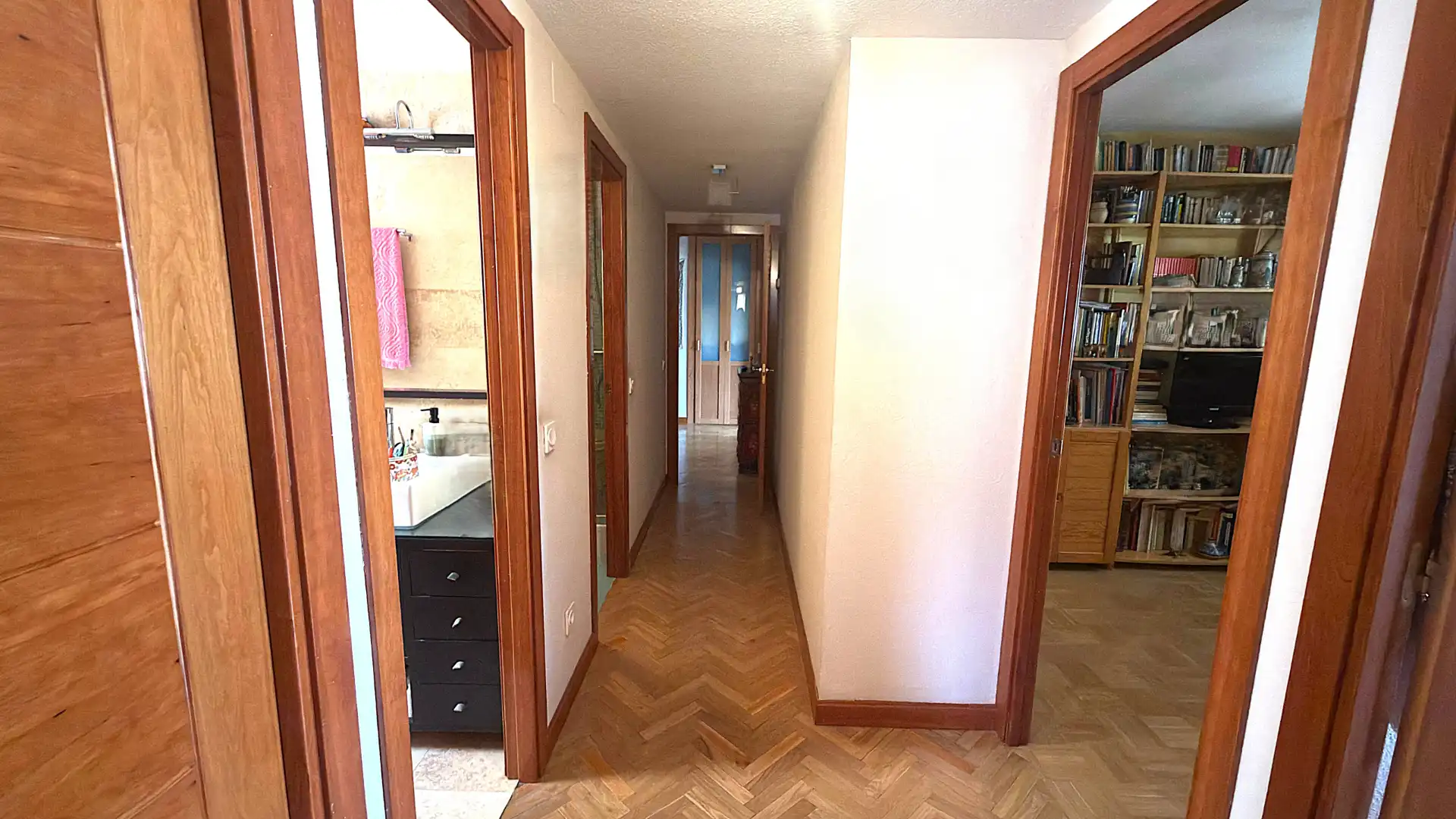 Piso en venta en Calle de Argentina, Valleaguado - La Cañada