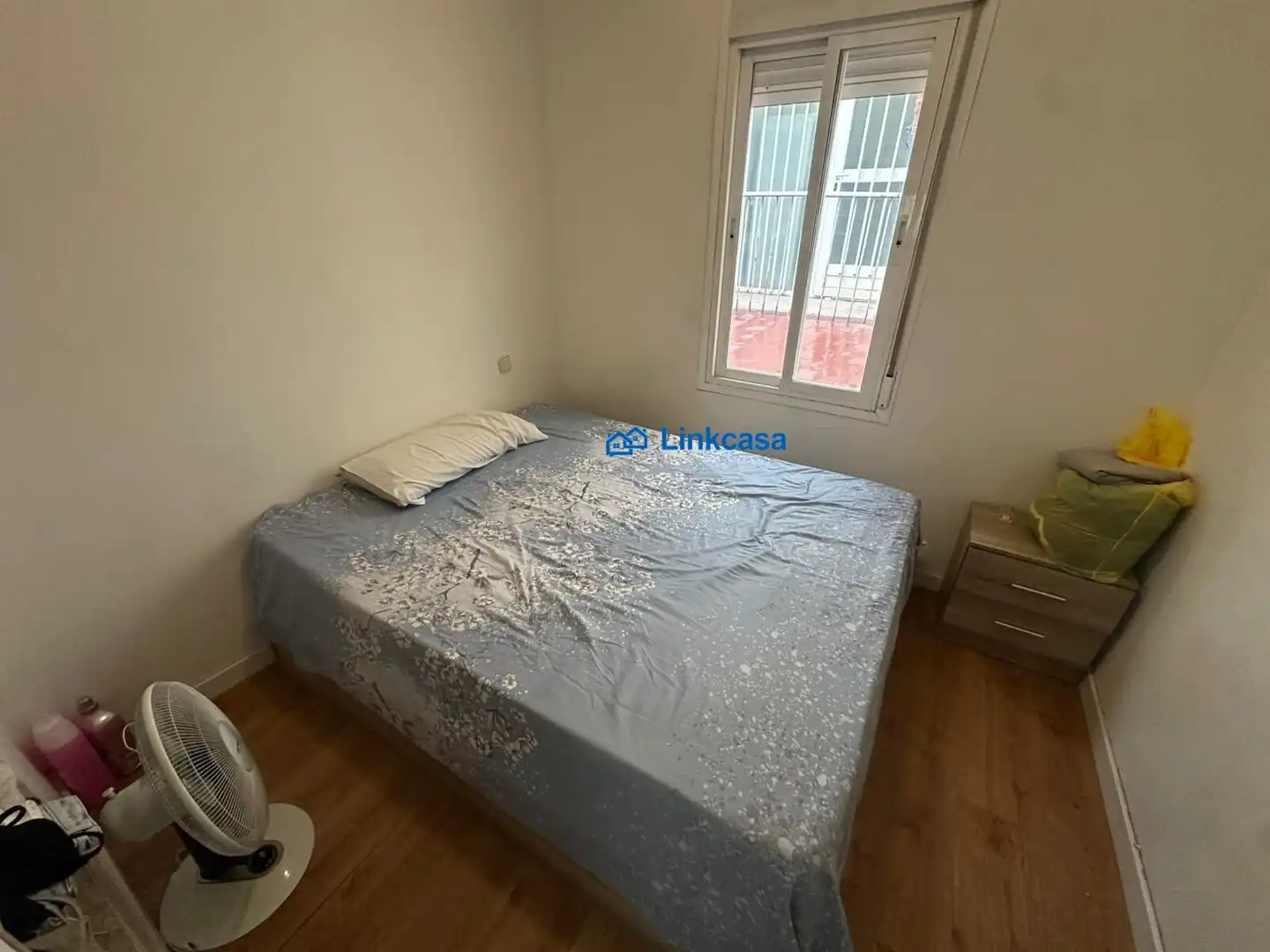 Habitación de Piso en venta en Madrid con Calefacción