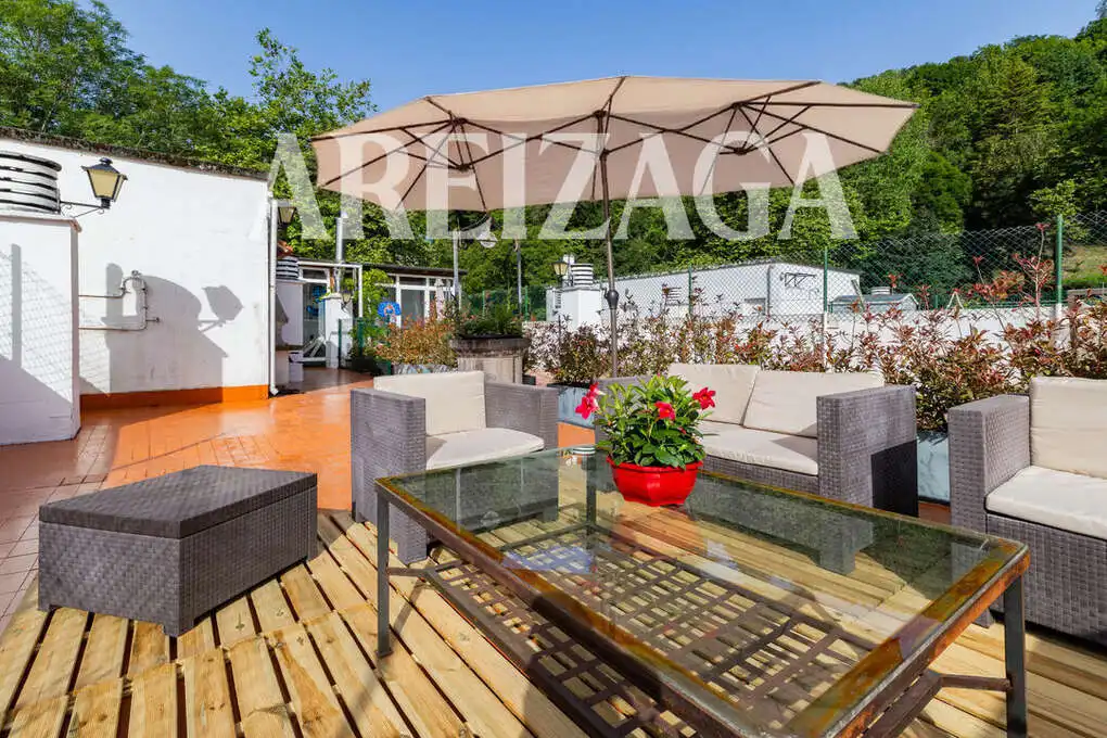 Terraza de Piso en venta en Donostia - San Sebastián  con Aire acondicionado, Calefacción y Jardín privado