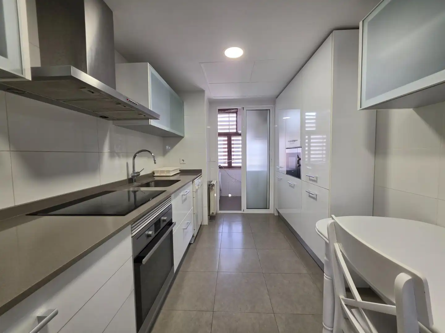 Kitchen of Flat for rent in Valencia  with Air Conditioner, Heating and Balcony