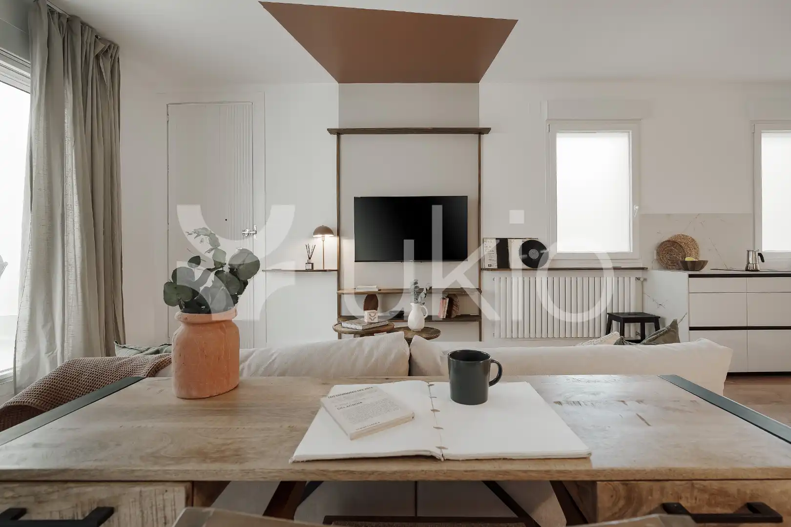 Sala de estar de Apartamento de alquiler en Madrid con Aire acondicionado, Calefacción y Terraza