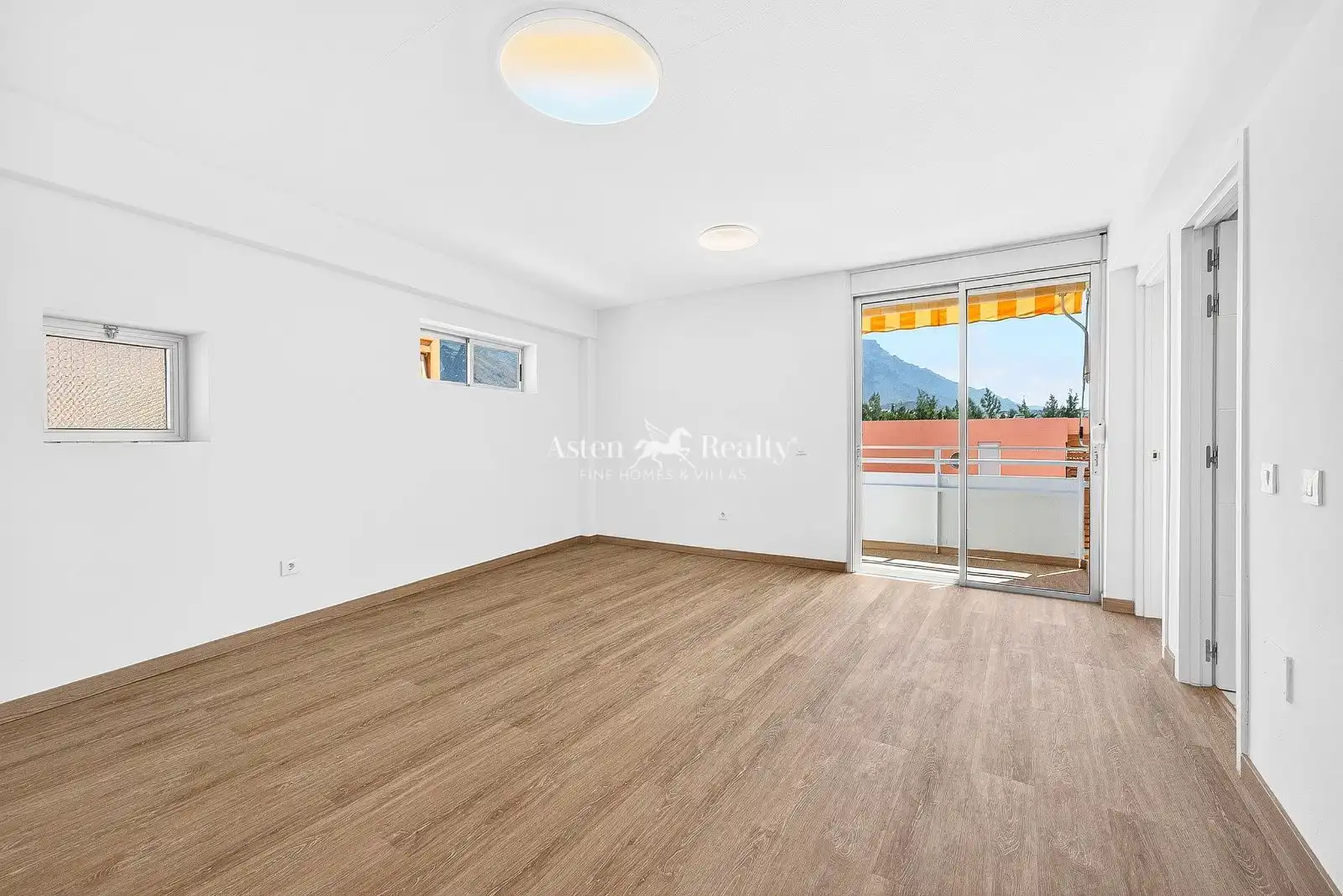 Sala d'estar de Pis en venda en Adeje amb Terrassa i Traster